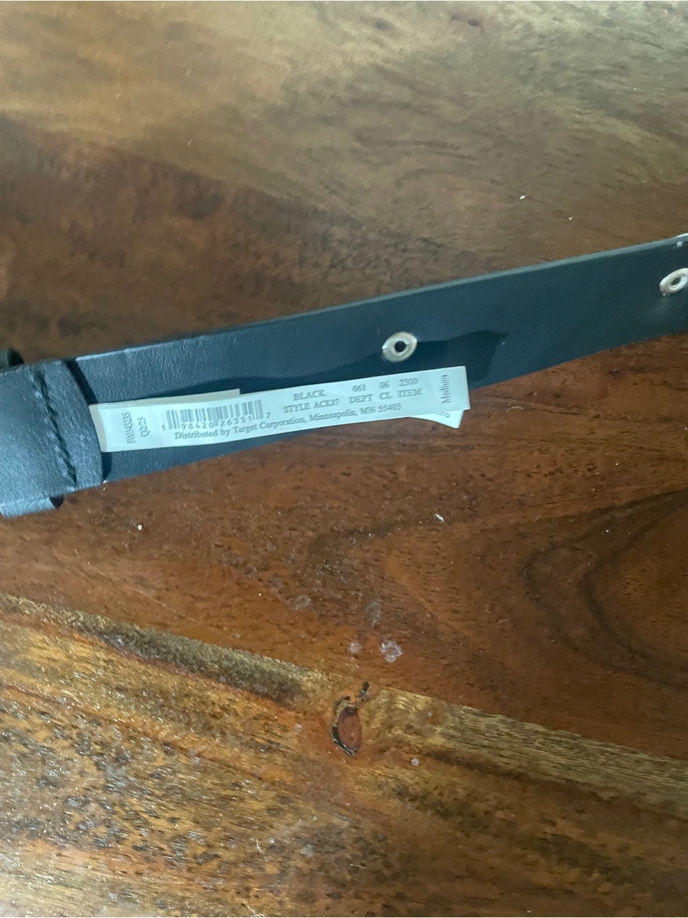NWT Universal Thread Black Studded Skinny Belt Medium Silver Hardware - Picture 10 of 11